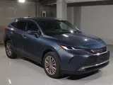 2024 Toyota Harrier Hybrid Z Leather Package 4WD Gray SUV for sale, Japanese used car export - photo 3 of 8 | GULJI TRADERS