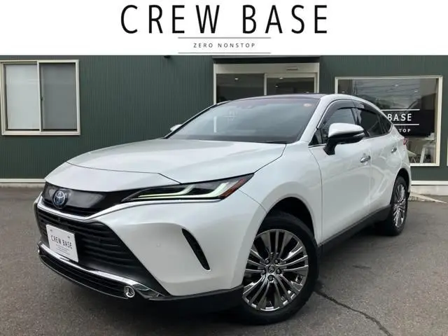 2024 Toyota Harrier Hybrid 2.5 Hybrid Z Leather Package Pearl SUV for sale, Japanese used car export - photo 1 of 14 | GULJI TRADERS