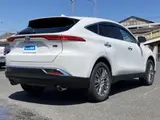 2024 Toyota Harrier Hybrid Z White SUV for sale, Japanese used car export - photo 3 of 9 | GULJI TRADERS