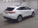 2024 Toyota Harrier Hybrid Z Leather Package Pearl SUV for sale, Japanese used car export - photo 5 of 5 | GULJI TRADERS
