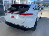 2025 Toyota Harrier Hybrid Z Pearl SUV for sale, Japanese used car export - photo 2 of 8 | GULJI TRADERS