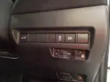 2025 Toyota Harrier Hybrid 2.5 Hybrid G Pearl SUV for sale, Japanese used car export - photo 25 of 33 | GULJI TRADERS