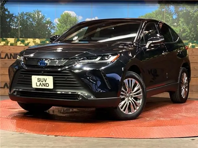 2025 Toyota Harrier Hybrid Z Leather Package - photo 1 2025 Toyota Harrier Hybrid Z Leather Package Black SUV for sale, Japanese used car export - photo 1 of 30 | GULJI TRADERS
