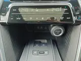 2025 Toyota Harrier Hybrid Hybrid Z Leather Package Pearl SUV for sale, Japanese used car export - photo 15 of 20 | GULJI TRADERS