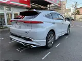 2025 Toyota Harrier Hybrid Z Leather Package Pearl SUV for sale, Japanese used car export - photo 6 of 39 | GULJI TRADERS