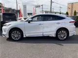 2025 Toyota Harrier Hybrid Z Leather Package ★ Modellista Aero ★ One Owner Pearl SUV for sale, Japanese used car export - photo 9 of 80 | GULJI TRADERS