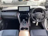 2025 Toyota Harrier Hybrid Z Leather Package ★ Modellista Aero ★ One Owner Pearl SUV for sale, Japanese used car export - photo 43 of 80 | GULJI TRADERS