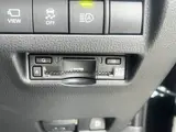 2025 Toyota Harrier Hybrid Z Hybrid Pearl SUV for sale, Japanese used car export - photo 19 of 34 | GULJI TRADERS