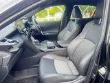 2025 Toyota Harrier Hybrid Z Hybrid Pearl SUV for sale, Japanese used car export - photo 22 of 34 | GULJI TRADERS