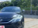 2025 Toyota Harrier Hybrid Z Hybrid Pearl SUV for sale, Japanese used car export - photo 32 of 34 | GULJI TRADERS