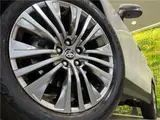 2025 Toyota Harrier Hybrid Z Leather Package Pearl SUV for sale, Japanese used car export - photo 6 of 30 | GULJI TRADERS