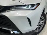 2025 Toyota Harrier Hybrid Z Leather Package Pearl SUV for sale, Japanese used car export - photo 13 of 30 | GULJI TRADERS