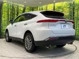 2025 Toyota Harrier Hybrid Z Leather Package Pearl SUV for sale, Japanese used car export - photo 20 of 30 | GULJI TRADERS