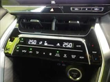 2025 Toyota Harrier Hybrid Z SUV for sale, Japanese used car export - photo 19 of 50 | GULJI TRADERS