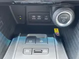 2025 Toyota Harrier Hybrid Z Leather Package White SUV for sale, Japanese used car export - photo 16 of 24 | GULJI TRADERS