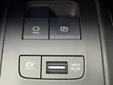 2025 Toyota Harrier Hybrid Z Leather Package Nightshade White SUV for sale, Japanese used car export - photo 19 of 24 | GULJI TRADERS