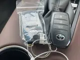 2025 Toyota Harrier Hybrid Z Leather Package Black SUV for sale, Japanese used car export - photo 14 of 24 | GULJI TRADERS