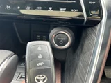 2025 Toyota Harrier Hybrid Z SUV for sale, Japanese used car export - photo 12 of 23 | GULJI TRADERS
