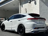 2025 Toyota Harrier Hybrid Z SUV for sale, Japanese used car export - photo 2 of 24 | GULJI TRADERS