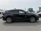 2025 Toyota Harrier Hybrid Z 4WD SUV for sale, Japanese used car export - photo 19 of 24 | GULJI TRADERS