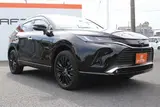 2025 Toyota Harrier Hybrid Z Leather Package Night Shade Black SUV for sale, Japanese used car export - photo 21 of 30 | GULJI TRADERS