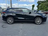 2025 Toyota Harrier Hybrid 2.5 Z LeatherPKG Black SUV for sale, Japanese used car export - photo 9 of 30 | GULJI TRADERS