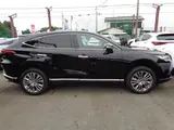 2025 Toyota Harrier Hybrid 2.5 Z Black SUV for sale, Japanese used car export - photo 4 of 30 | GULJI TRADERS