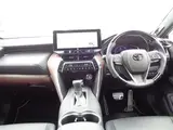 2025 Toyota Harrier Hybrid 2.5 Z Black SUV for sale, Japanese used car export - photo 12 of 30 | GULJI TRADERS