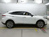 2025 Toyota Harrier Hybrid Z Leather Package Pearl SUV for sale, Japanese used car export - photo 3 of 12 | GULJI TRADERS