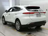 2025 Toyota Harrier Hybrid Z Leather Package Pearl SUV for sale, Japanese used car export - photo 6 of 12 | GULJI TRADERS