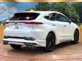 2025 Toyota Harrier Hybrid Z Leather Package Nightshade Pearl SUV for sale, Japanese used car export - photo 2 of 24 | GULJI TRADERS