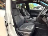 2025 Toyota Harrier Hybrid Z Leather Package Nightshade Pearl SUV for sale, Japanese used car export - photo 10 of 24 | GULJI TRADERS