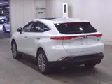 2025 Toyota Harrier Hybrid Z Leather Package Pearl SUV for sale, Japanese used car export - photo 2 of 5 | GULJI TRADERS