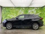 2025 Toyota Harrier Hybrid Z Black SUV for sale, Japanese used car export - photo 2 of 9 | GULJI TRADERS