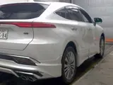 2025 Toyota Harrier Hybrid Z Leather Package Pearl SUV for sale, Japanese used car export - photo 5 of 5 | GULJI TRADERS