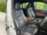 2025 Toyota Harrier Hybrid Z Leather Package White SUV for sale, Japanese used car export - photo 8 of 9 | GULJI TRADERS