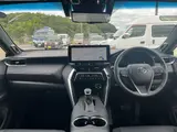 2026 Toyota Harrier Hybrid Z Leather Package Black SUV for sale, Japanese used car export - photo 3 of 10 | GULJI TRADERS