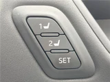 2023 Toyota Harrier Phev Z SUV for sale, Japanese used car export - photo 28 of 30 | GULJI TRADERS