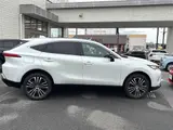 2023 Toyota Harrier Phev Z 4WD White SUV for sale, Japanese used car export - photo 9 of 24 | GULJI TRADERS