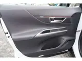 2023 Toyota Harrier Phev Z Plug-in Hybrid Pearl SUV for sale, Japanese used car export - photo 19 of 49 | GULJI TRADERS