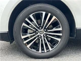 2024 Toyota Harrier Phev Z SUV for sale, Japanese used car export - photo 41 of 46 | GULJI TRADERS