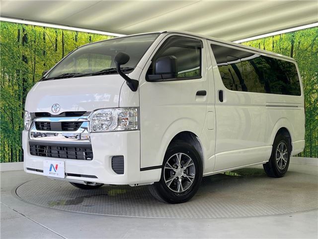 2025 Toyota Hiace DX - photo 1 2025 Toyota Hiace DX Van for sale, Japanese used car export - photo 1 of 30 | GULJI TRADERS