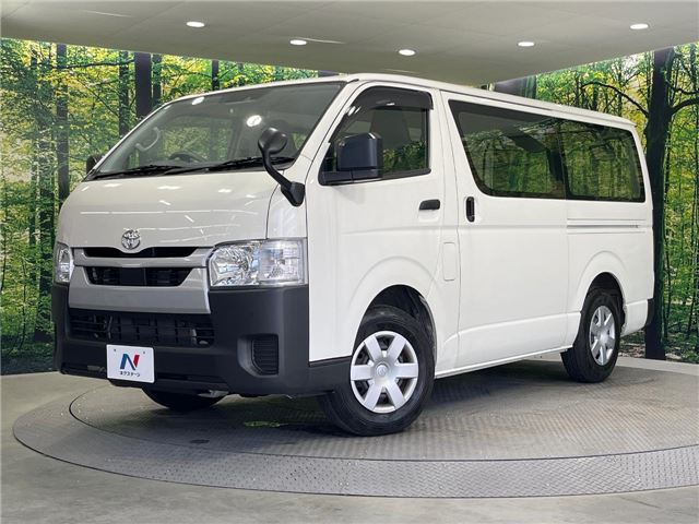 2025 Toyota Hiace DX - photo 1 2025 Toyota Hiace DX Van for sale, Japanese used car export - photo 1 of 30 | GULJI TRADERS
