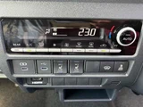 2026 Toyota Hiace 2.8 Long Diesel Turbo 4WD Van for sale, Japanese used car export - photo 35 of 58 | GULJI TRADERS