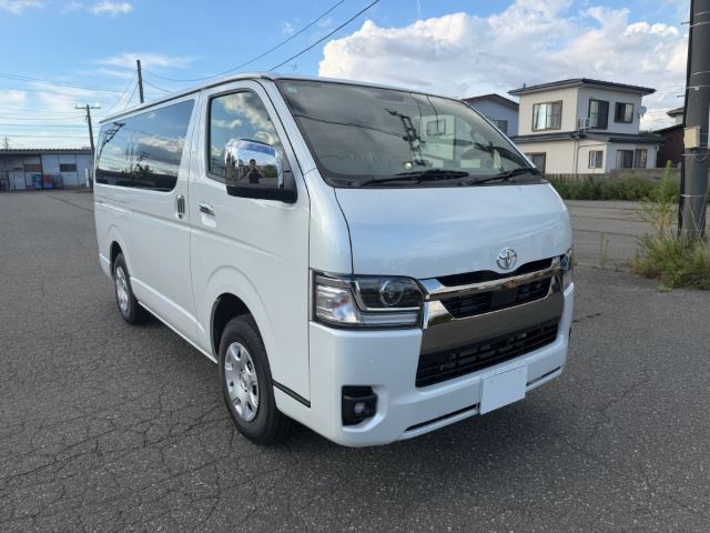2026 Toyota Hiace - photo 1 2026 Toyota Hiace Van for sale, Japanese used car export - photo 1 of 10 | GULJI TRADERS