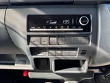 2026 Toyota Hiace 2.7 4WD Van for sale, Japanese used car export - photo 40 of 70 | GULJI TRADERS