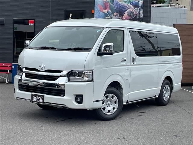 2026 Toyota Hiace 4WD - photo 1 2026 Toyota Hiace 4WD Van for sale, Japanese used car export - photo 1 of 24 | GULJI TRADERS
