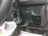 2026 Toyota Hiace DX GL 3/6-seater 5-door 4WD White Van for sale, Japanese used car export - photo 19 of 23 | GULJI TRADERS