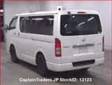2011 Toyota Hiace Van WHITE M Van for sale, Japanese used car export - photo 4 of 7 | GULJI TRADERS
