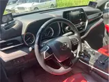 2022 Toyota Highlander XSE Gunmetal SUV for sale, Japanese used car export - photo 12 of 57 | GULJI TRADERS